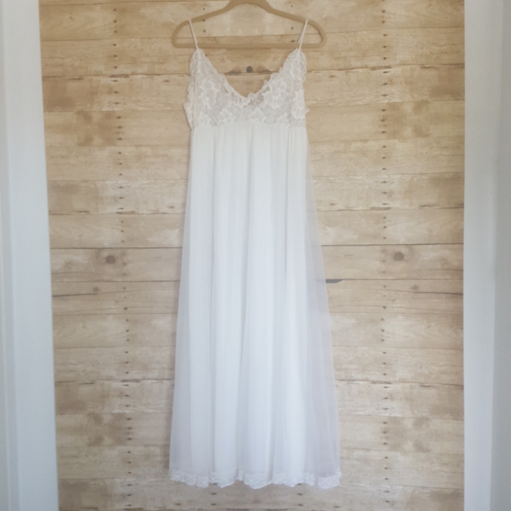 Vintage White Bridal Nightie